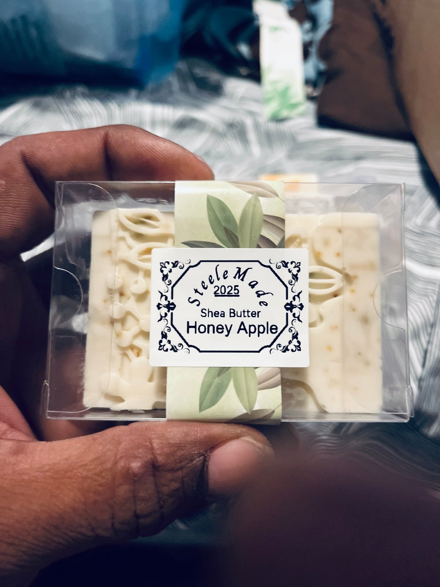 STEELEMADE Organic face and body soap